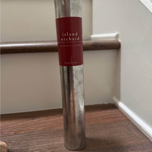 Brown incense burner with incense sticks - Picture 4 of 6